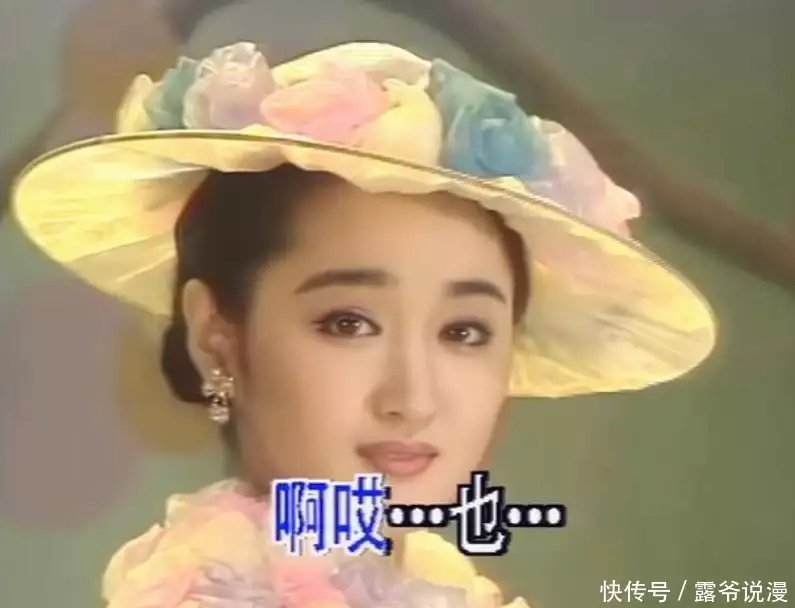 乔和老伴晚年合影,笑得太灿烂了,老两口历经风雨依然幸福
