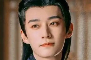 当黄晓明遇“意外”提问:前妻同航班消息令他措手不及?
