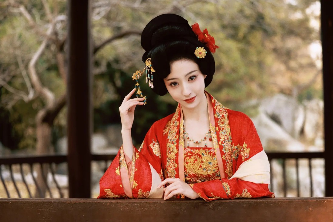 87岁范曾发声明！官宣生子，与女儿继子绝交，一切交给徐萌掌控