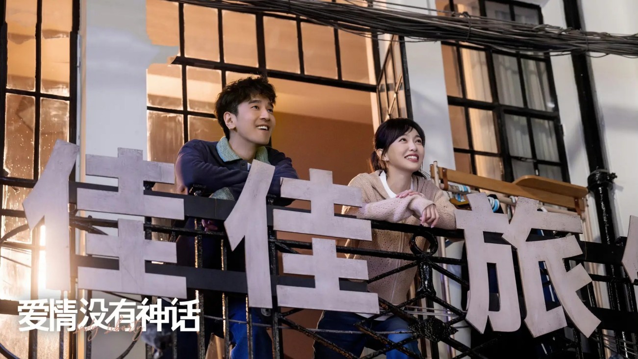 离谱！TVB视后江美仪新剧与吴卓羲演母子，相差8岁，曾在剧中演情人